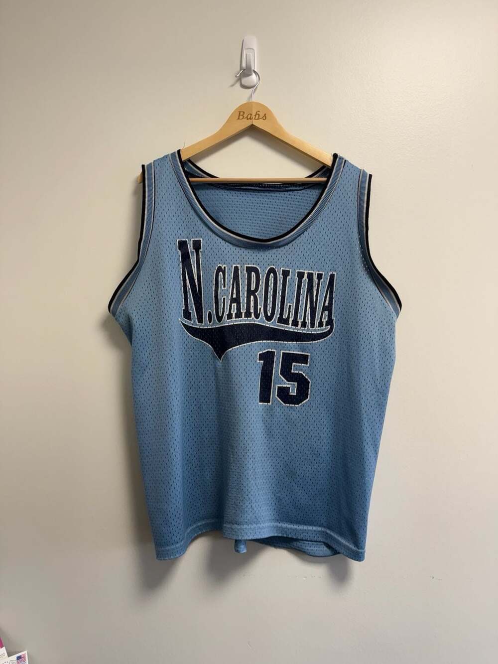 North Carolina Tar Heels Vince Carter #15 Basketball Jersey